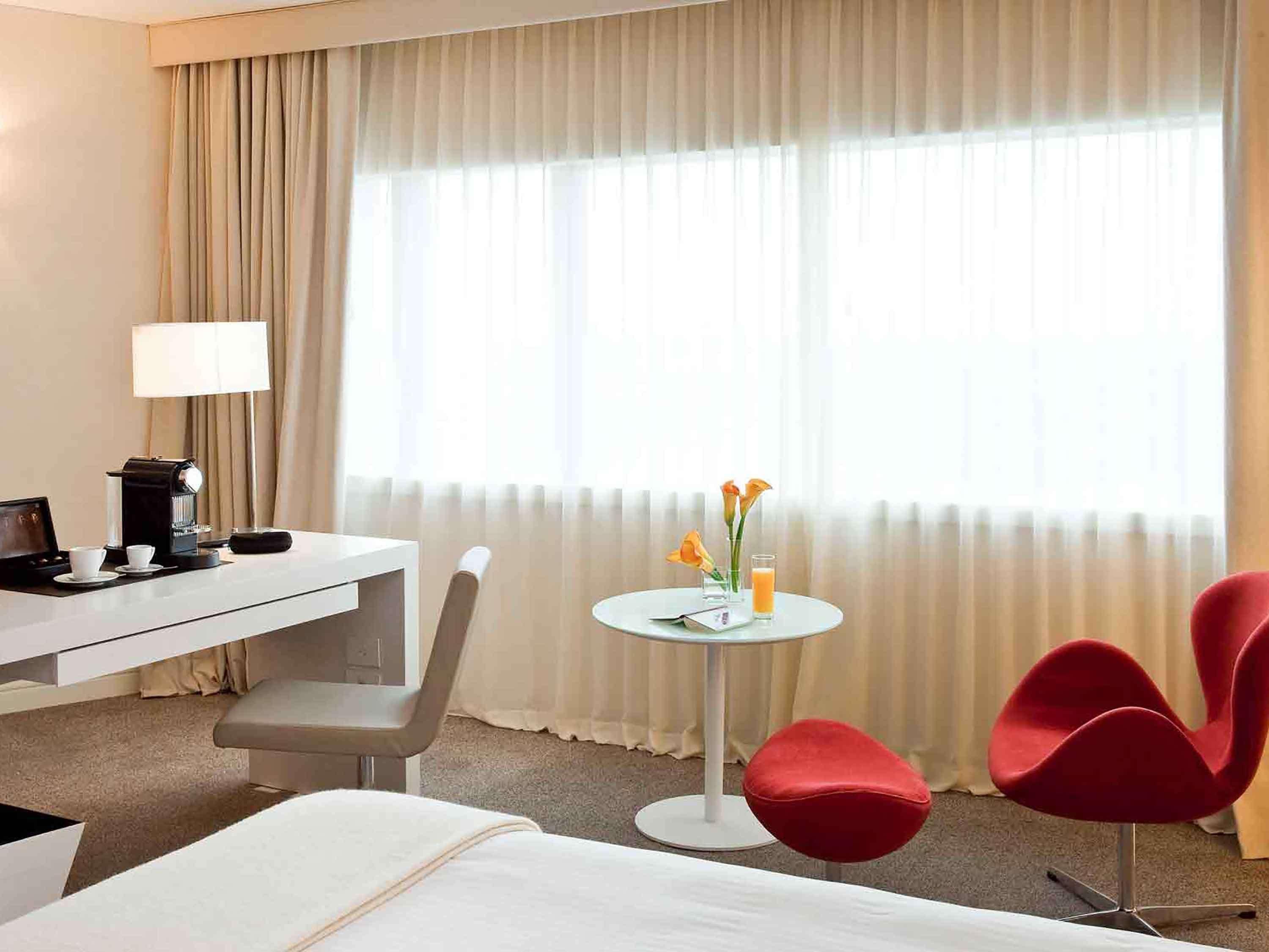 Hotel Pullman City Center Росарио Экстерьер фото